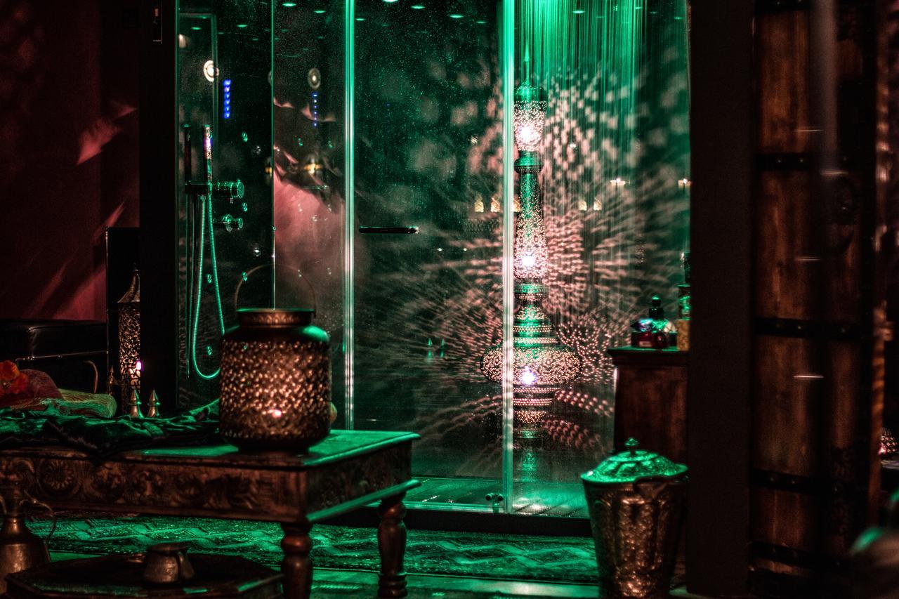 Bijou Hotel / Love&Romance Kallnach Værelse billede